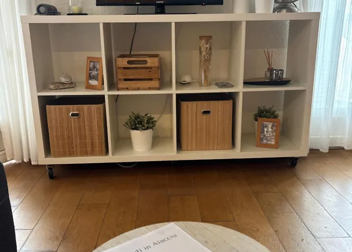 1er Consul 아작시오